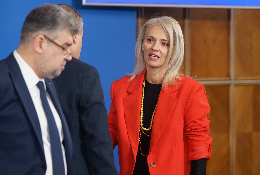 Ministra Justi Iei Alina Gorghiu Despre Portalul Onrc C Nd Marea